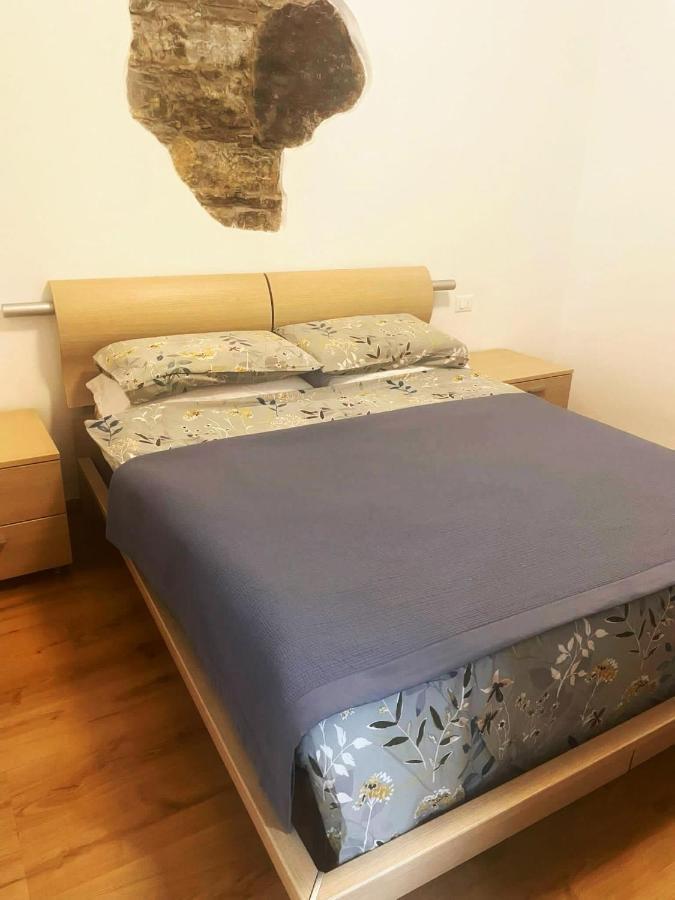 Piccolo Appartamento Nel Cuore Di Triest Exterior foto